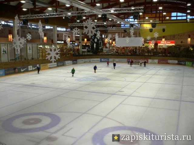 Хоккейная площадка в Lounakeskus, Tartu